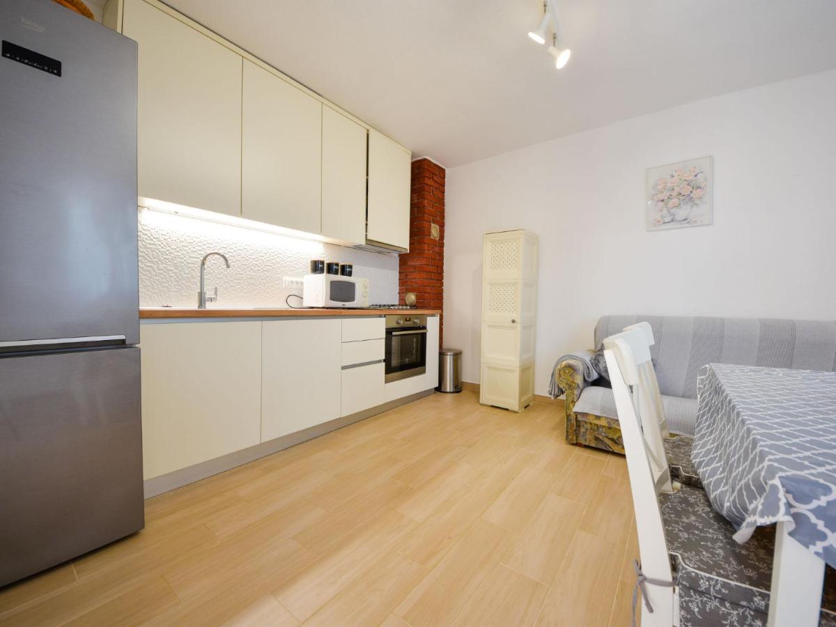 Apartment Vukic-5 By Interhome Starigrad Paklenica Esterno foto